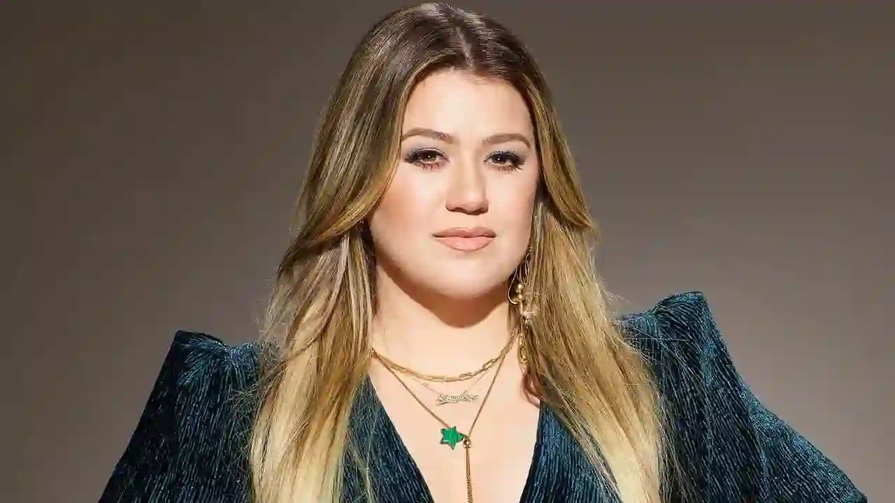 Kelly Clarkson Net Worth, Age, Height and More