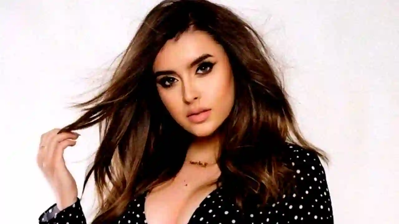 is Kalani Still Married? Know Kalani's Age, Net Worth & More
